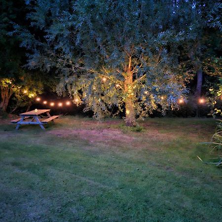 Peppercorn Pod At Beck House Glamping Hotell Salmonby Eksteriør bilde