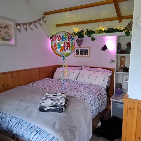 Peppercorn Pod At Beck House Glamping Hotell Salmonby Eksteriør bilde