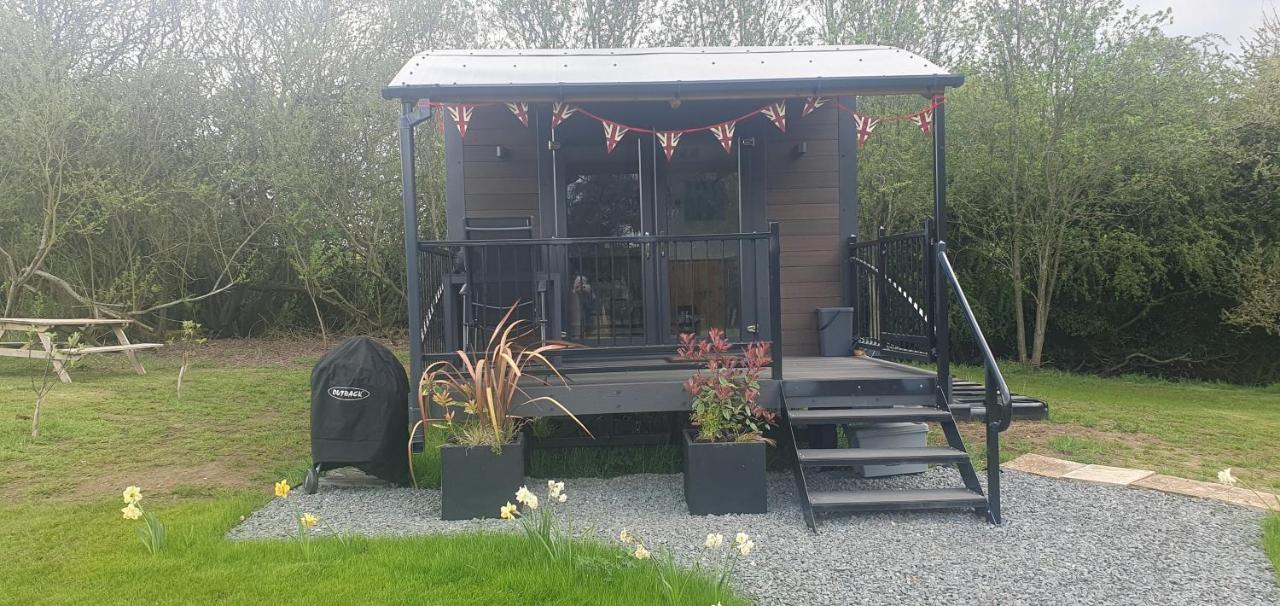 Peppercorn Pod At Beck House Glamping Hotell Salmonby Eksteriør bilde