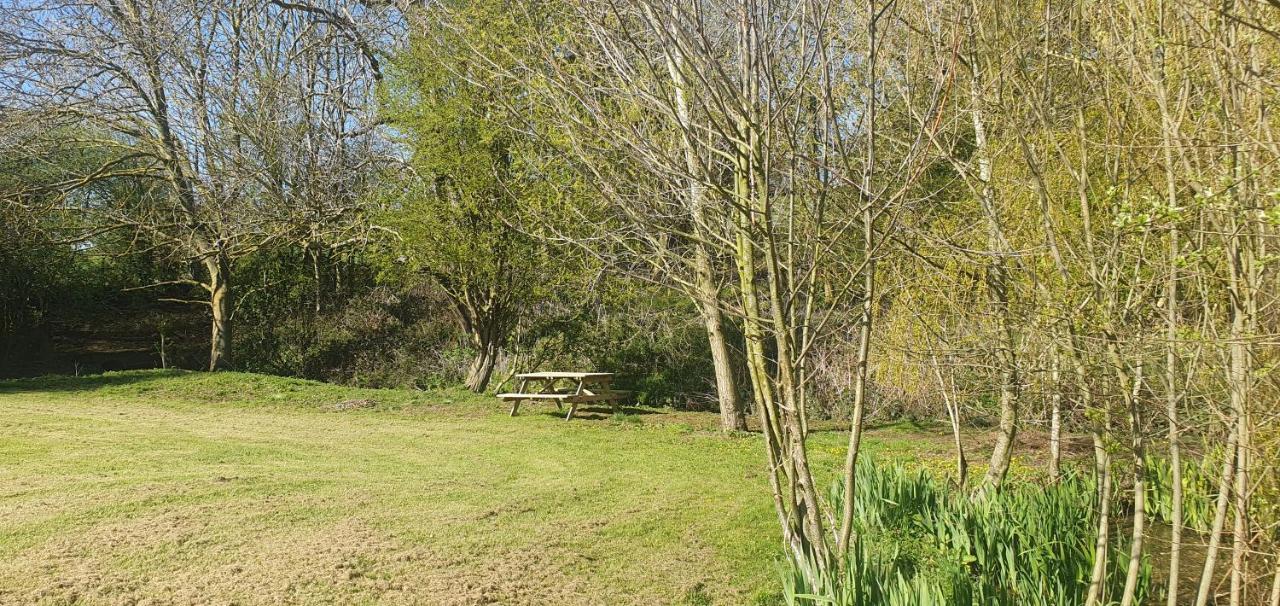 Peppercorn Pod At Beck House Glamping Hotell Salmonby Eksteriør bilde