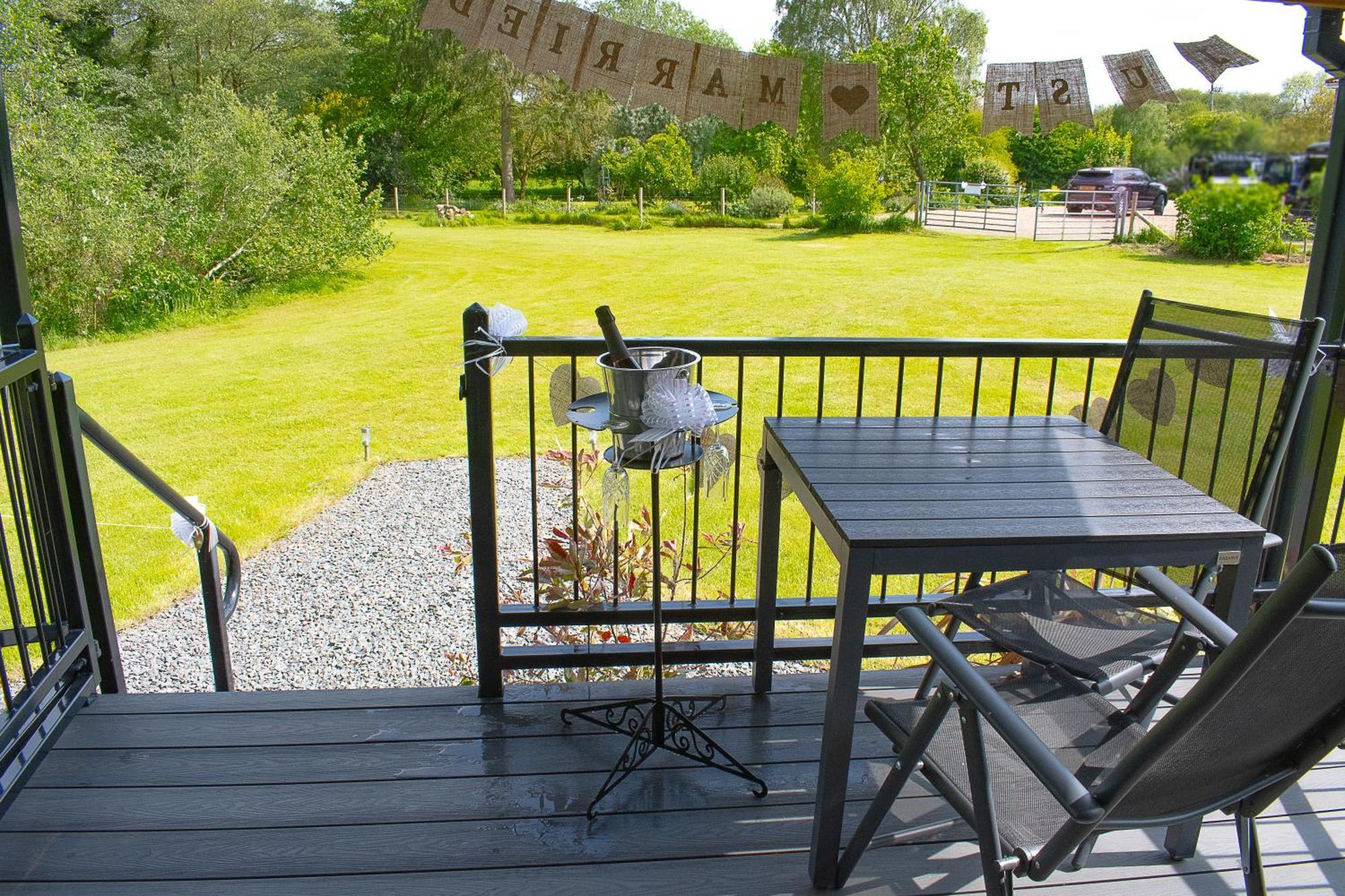 Peppercorn Pod At Beck House Glamping Hotell Salmonby Eksteriør bilde