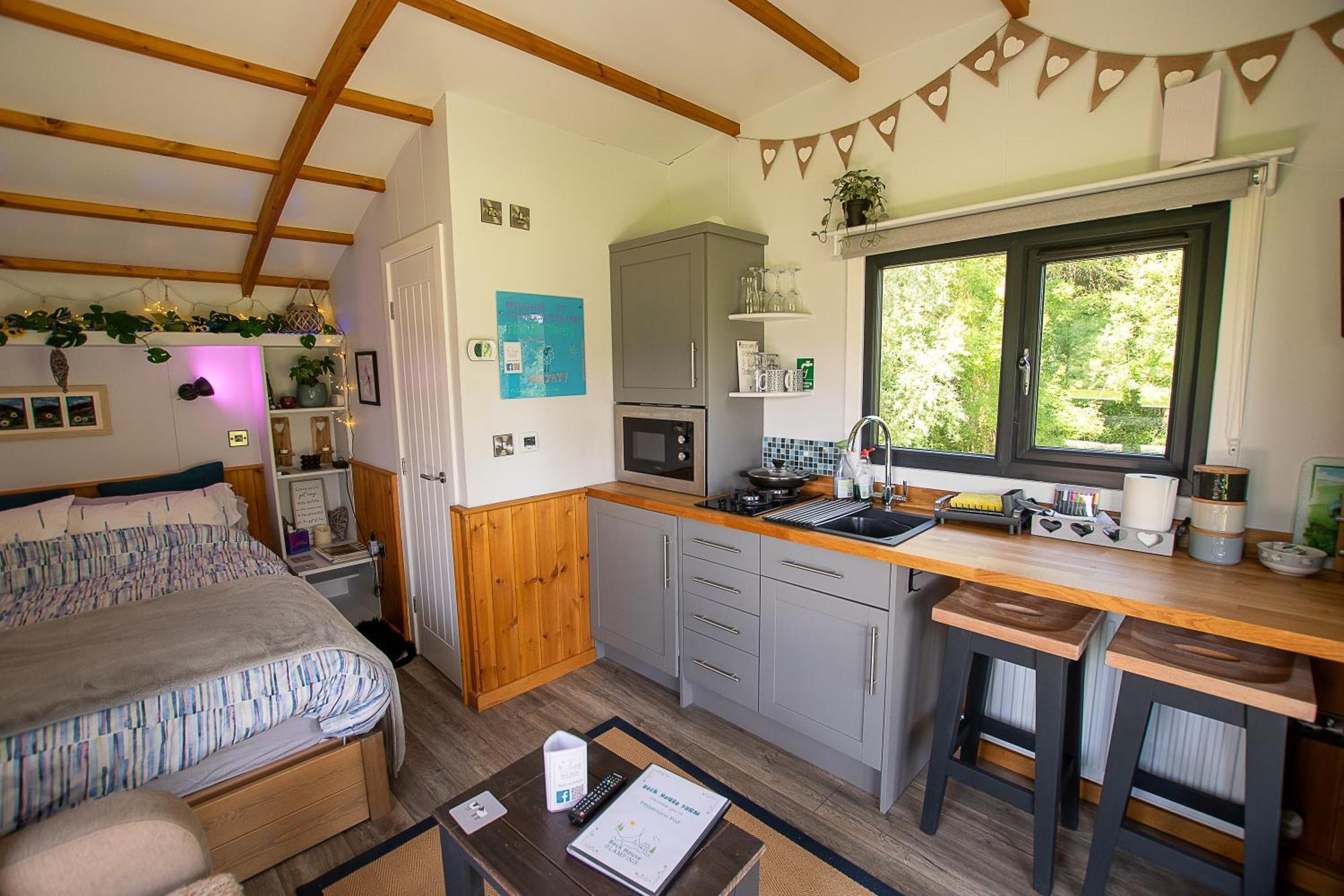 Peppercorn Pod At Beck House Glamping Hotell Salmonby Eksteriør bilde