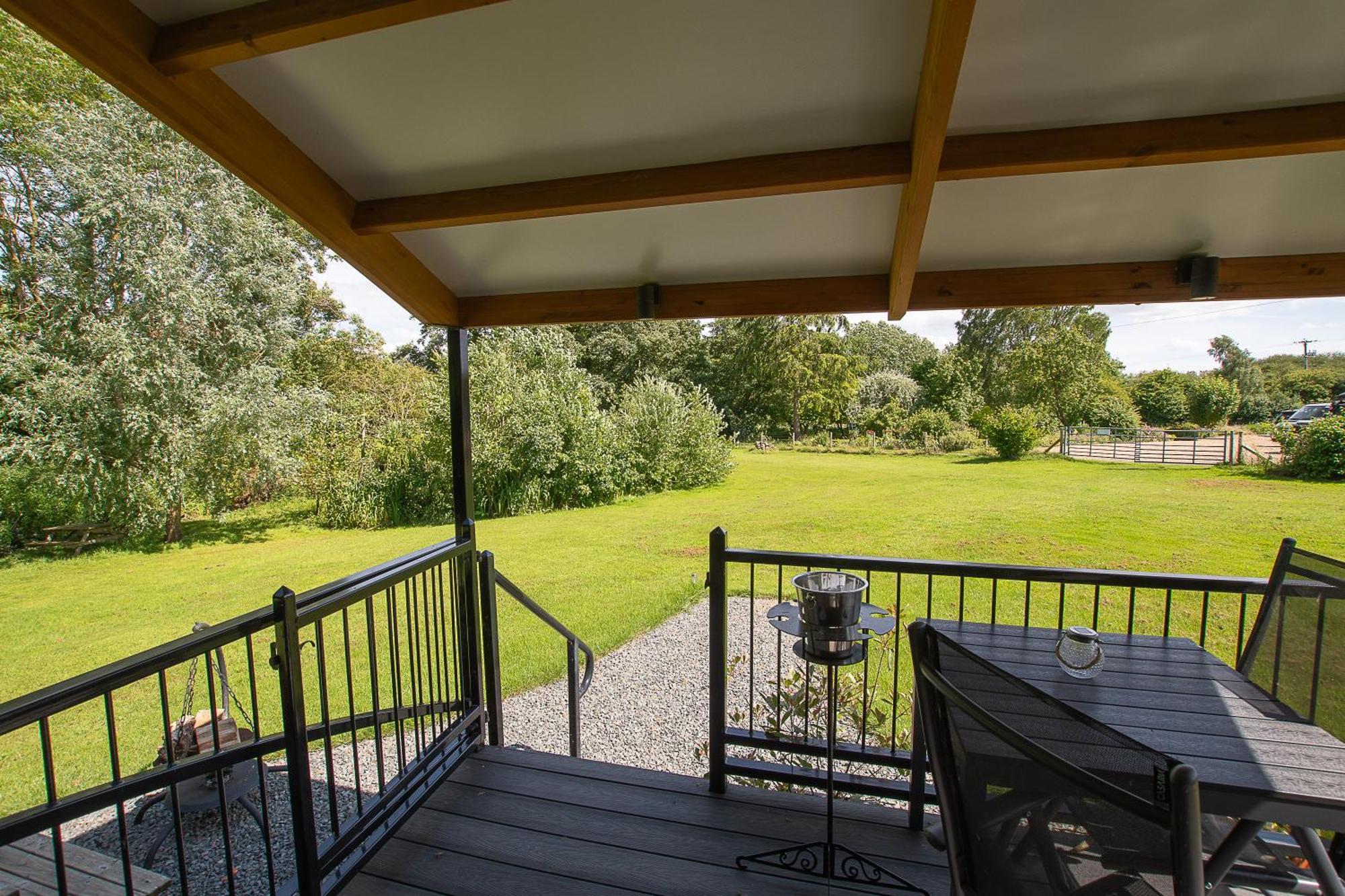 Peppercorn Pod At Beck House Glamping Hotell Salmonby Eksteriør bilde