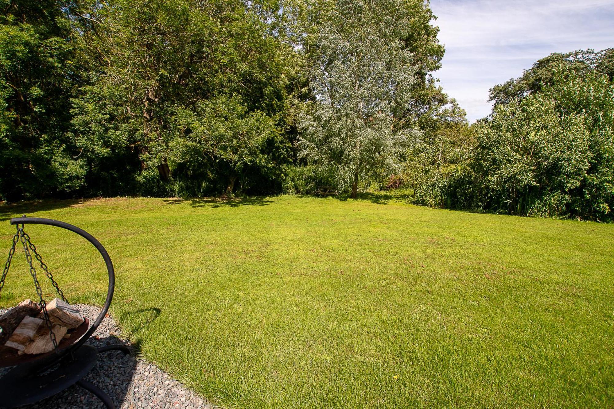 Peppercorn Pod At Beck House Glamping Hotell Salmonby Eksteriør bilde
