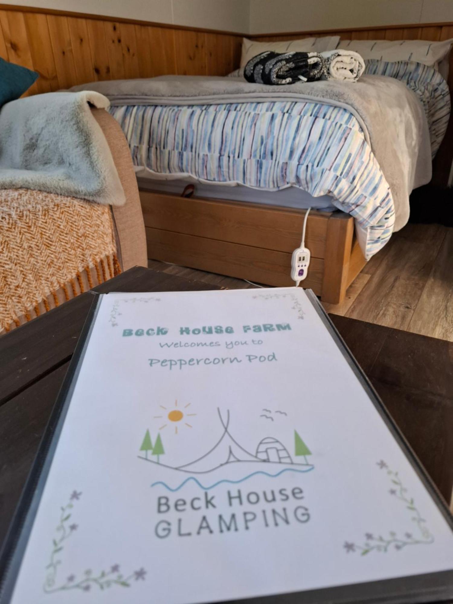 Peppercorn Pod At Beck House Glamping Hotell Salmonby Eksteriør bilde