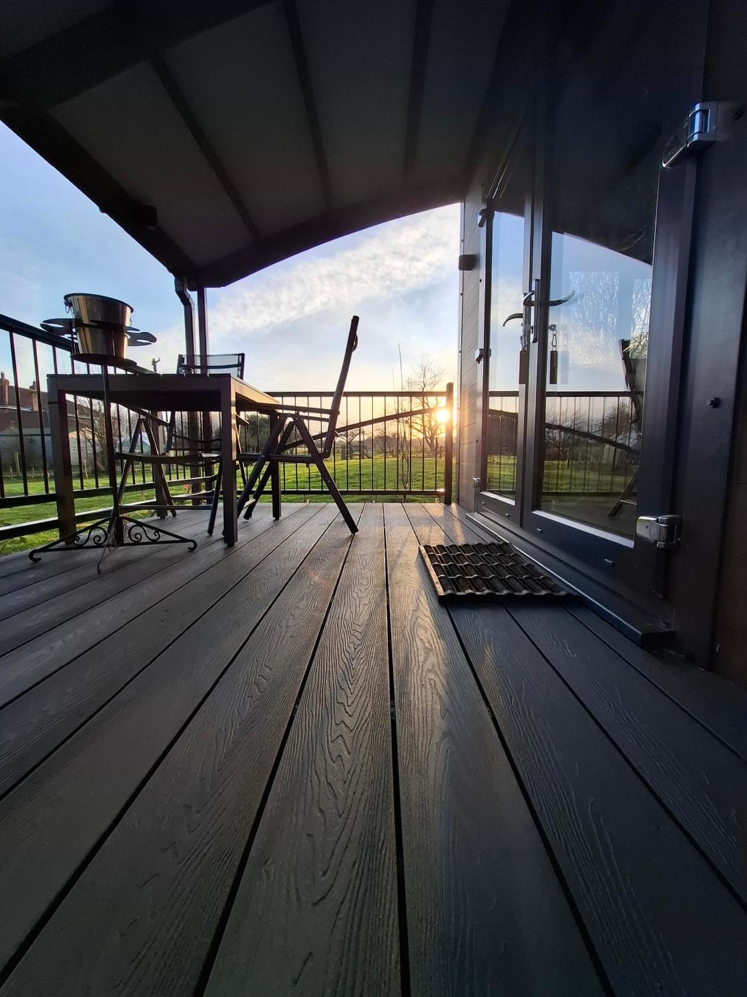 Peppercorn Pod At Beck House Glamping Hotell Salmonby Eksteriør bilde